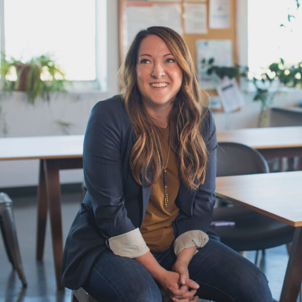 business consulting woman figure img bg.jpg